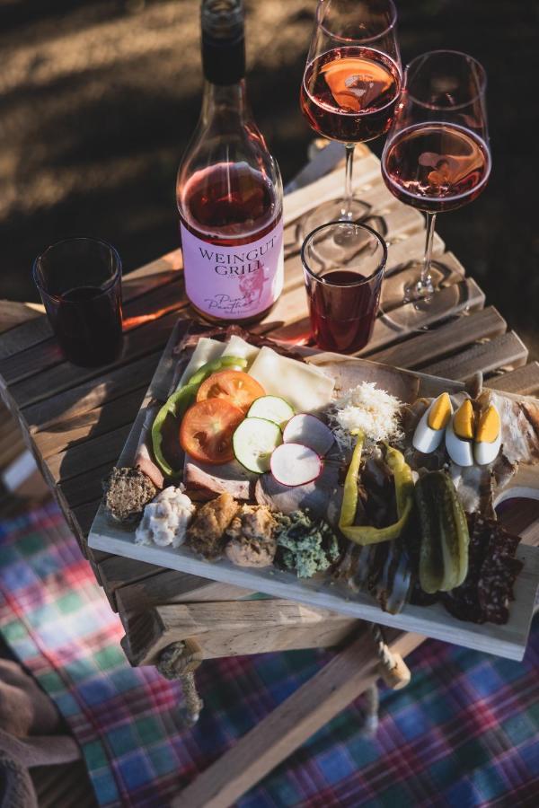 Weingut Peter Grill Panzió Leutschach Kültér fotó