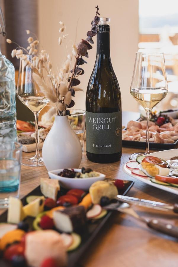 Weingut Peter Grill Panzió Leutschach Kültér fotó